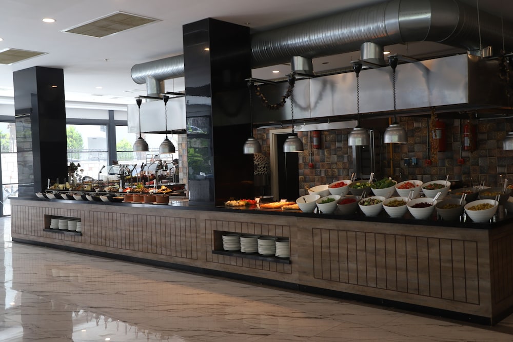 City Point Beach and Spa Hotel 45/50