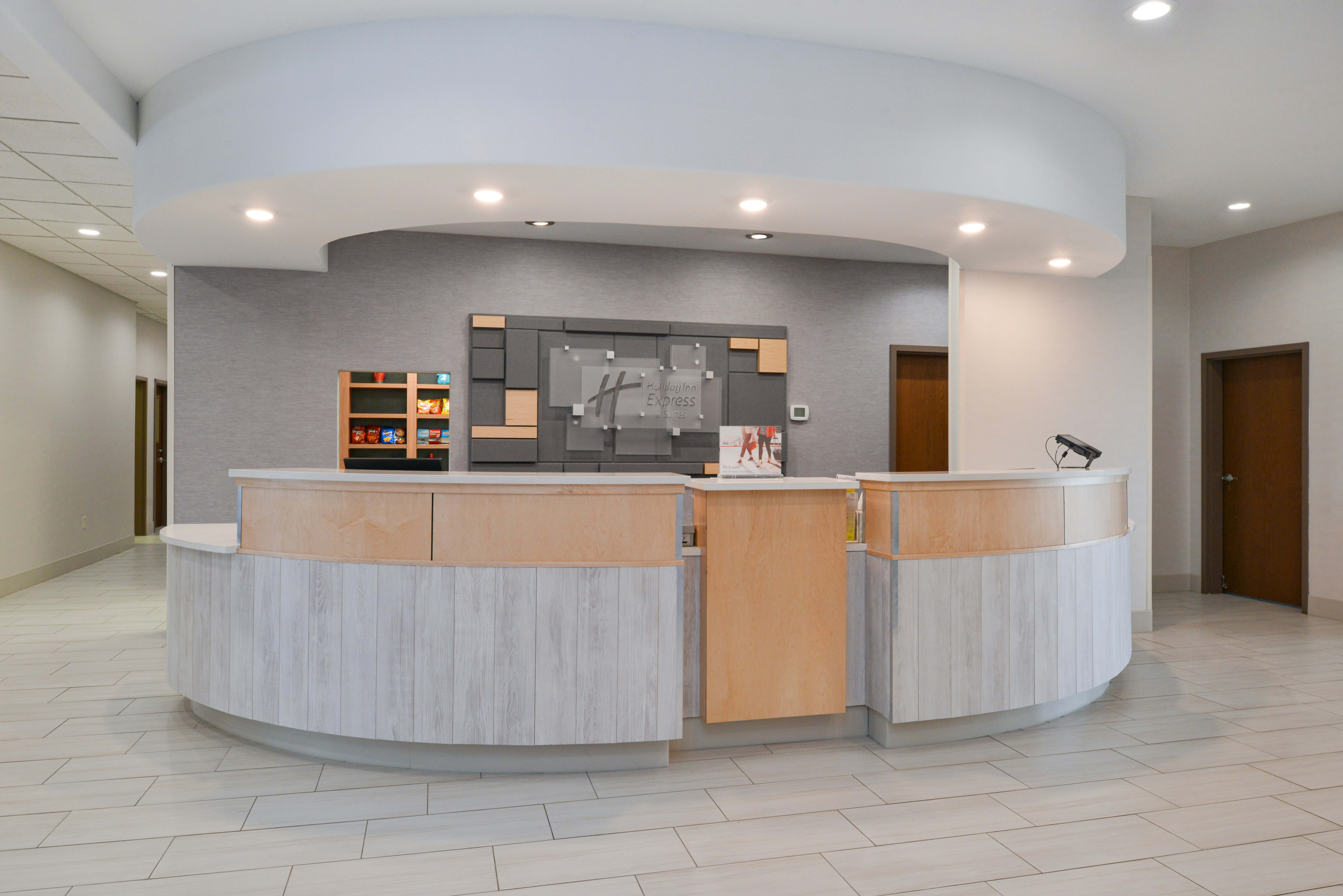 Holiday Inn Express Hotel And Suites Pueblo North 7/57