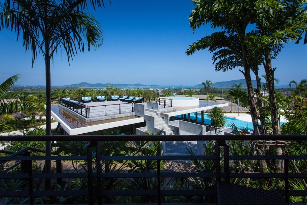 Chalong Chalet Resort And Longstay 39/50