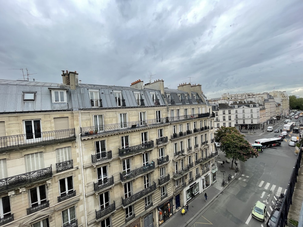 Hotel De Saint Germain 3/50