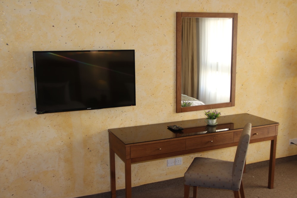 Saray Hotel 20/25