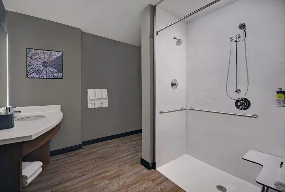 Staybridge Suites Houston Galleria Area 19/63
