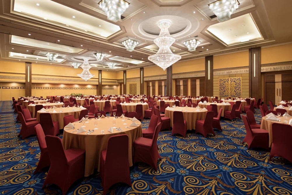 Golden Boutique Hotel Kemayoran 67/70