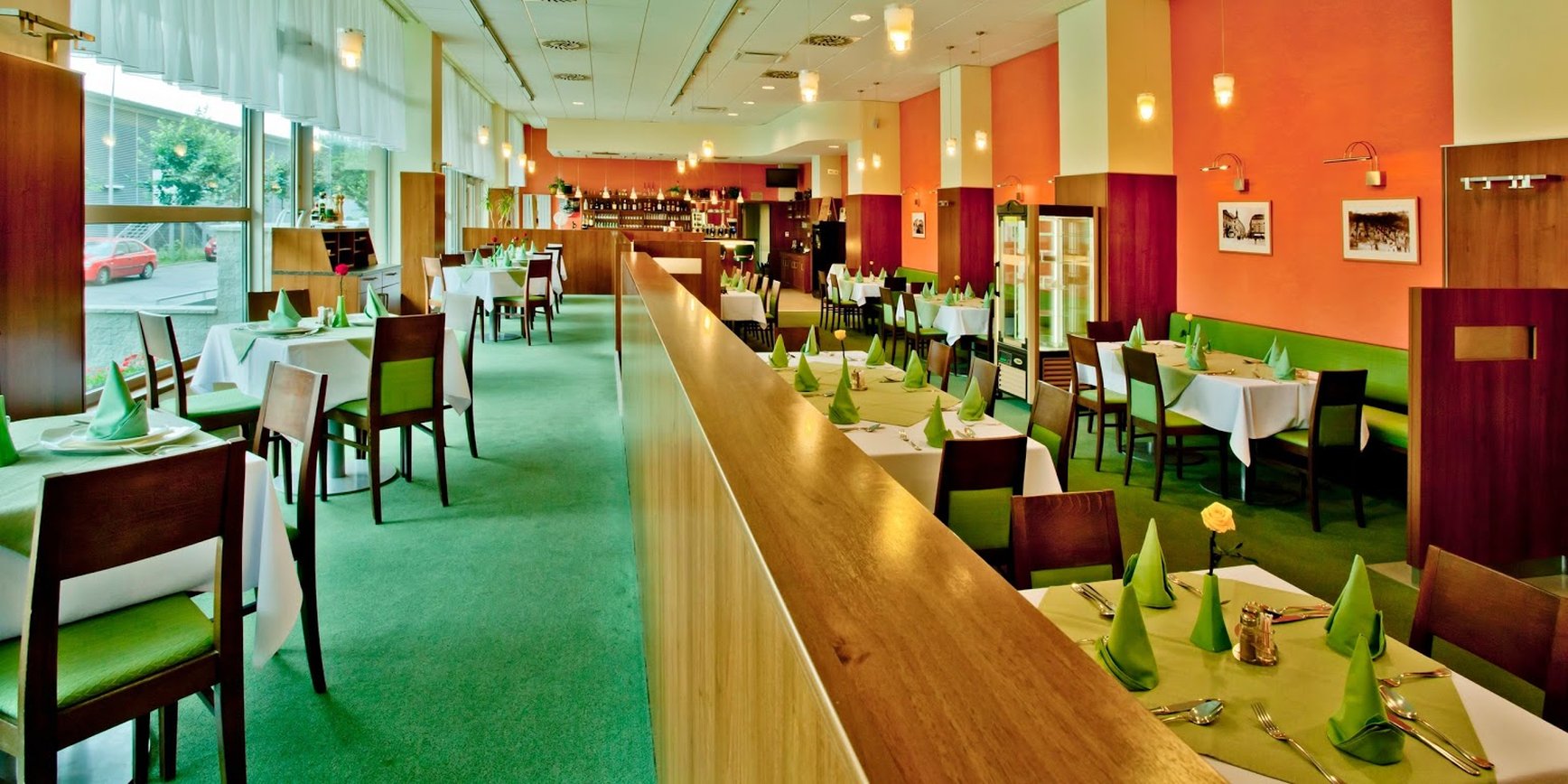 Avanti Hotel 57/72