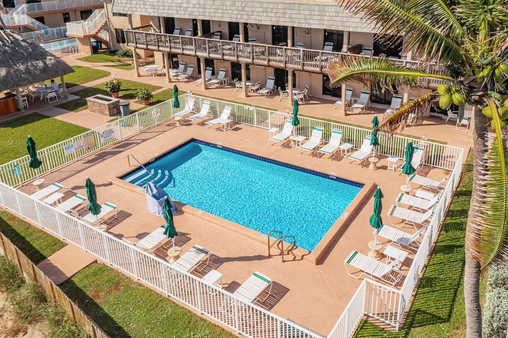 Emerald Seas Deerfield Beach Club 32/39