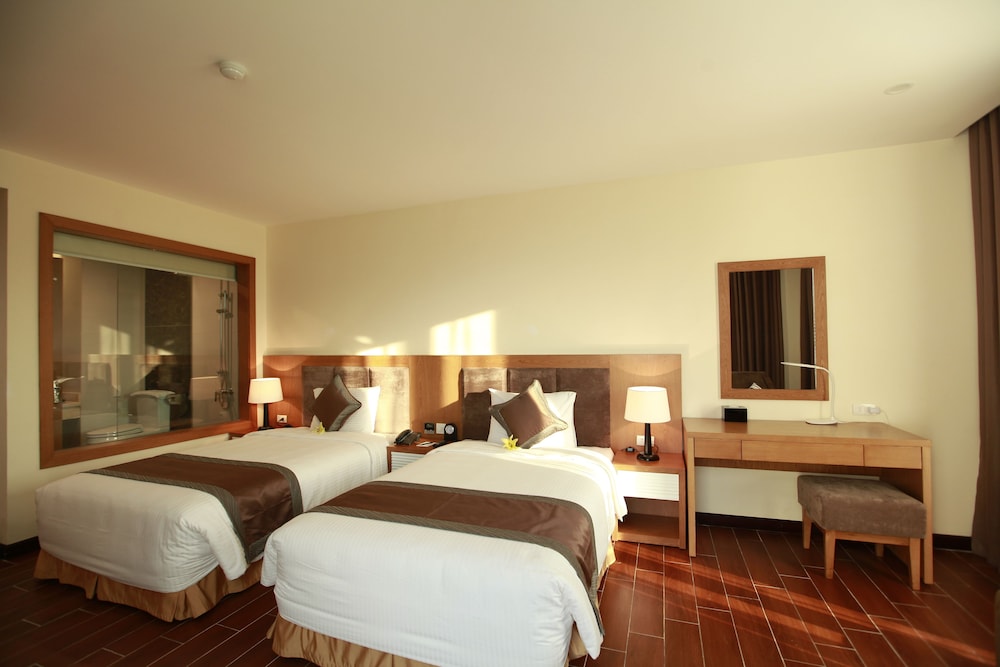 Muong Thanh Grand Con Cuong Hotel 13/39