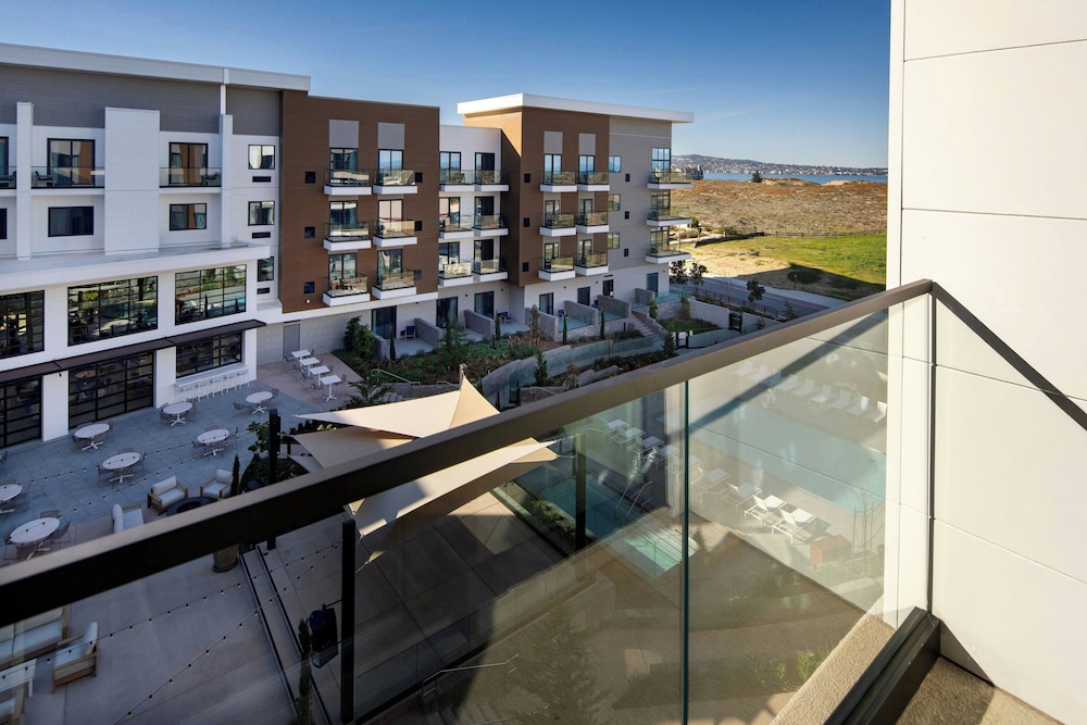 Residence Inn by Marriott Sand City Monterey 28/50