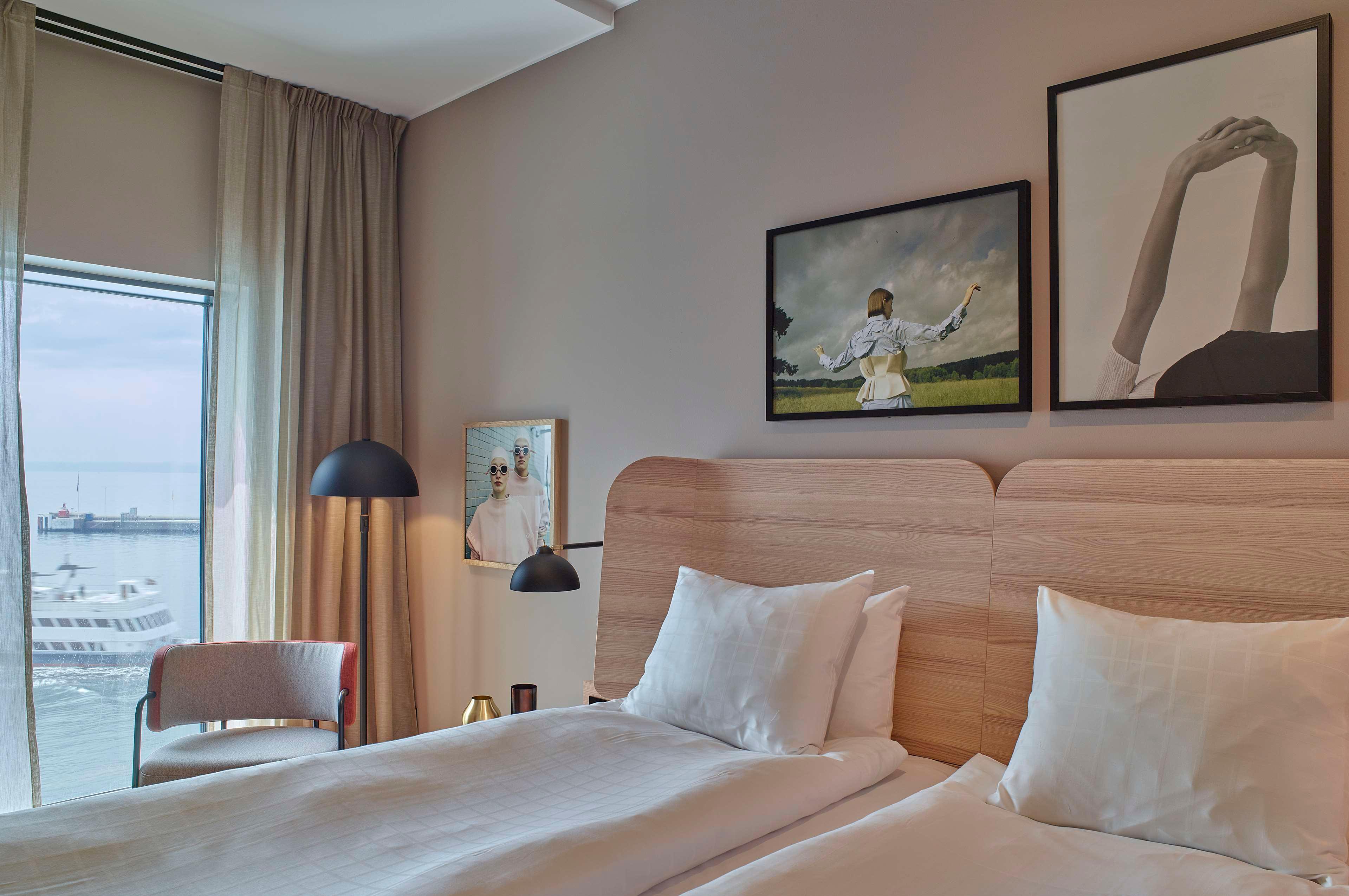 Standard, King Bed