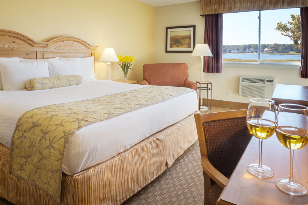 Room, King Bed, Bay View