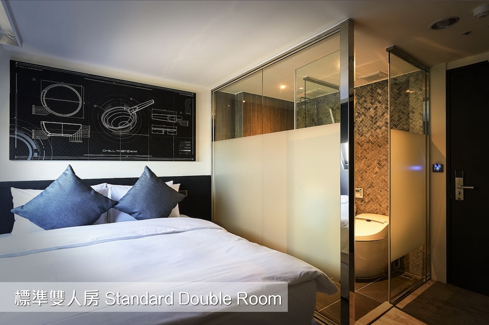 STANDARD, DOUBLE BED