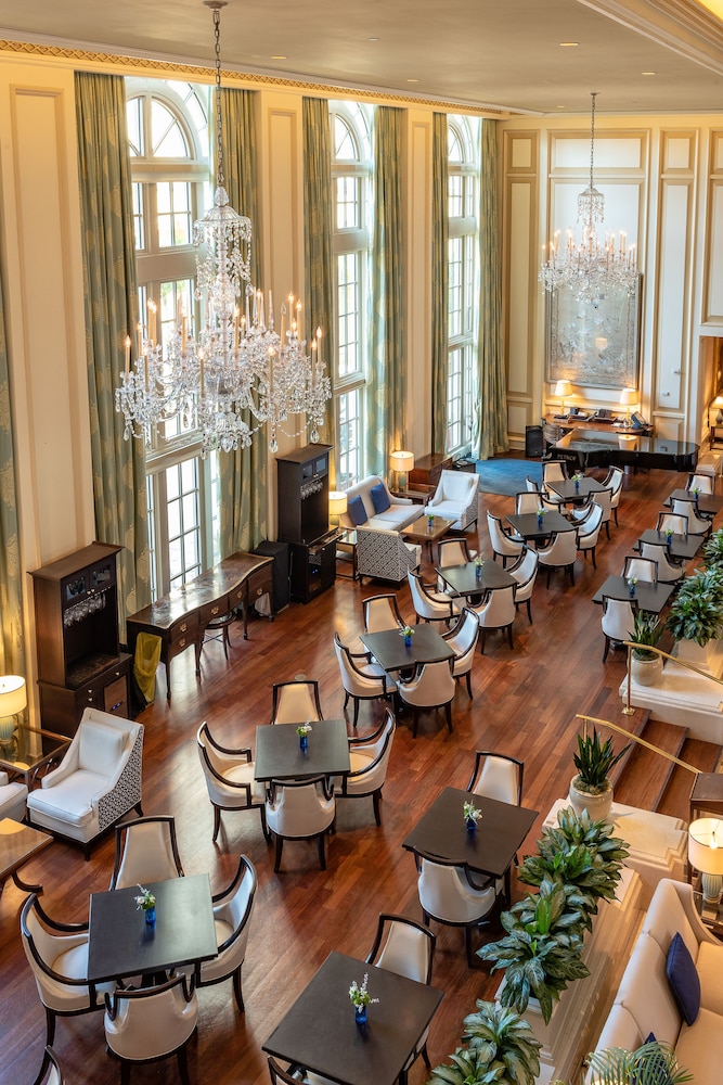 Ritz Carlton Naples 47/64