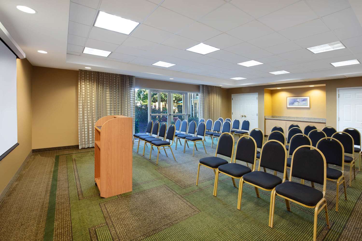 La Quinta Inn Suites Ocala 49/72