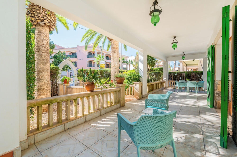 Hotel Martorell 32/50