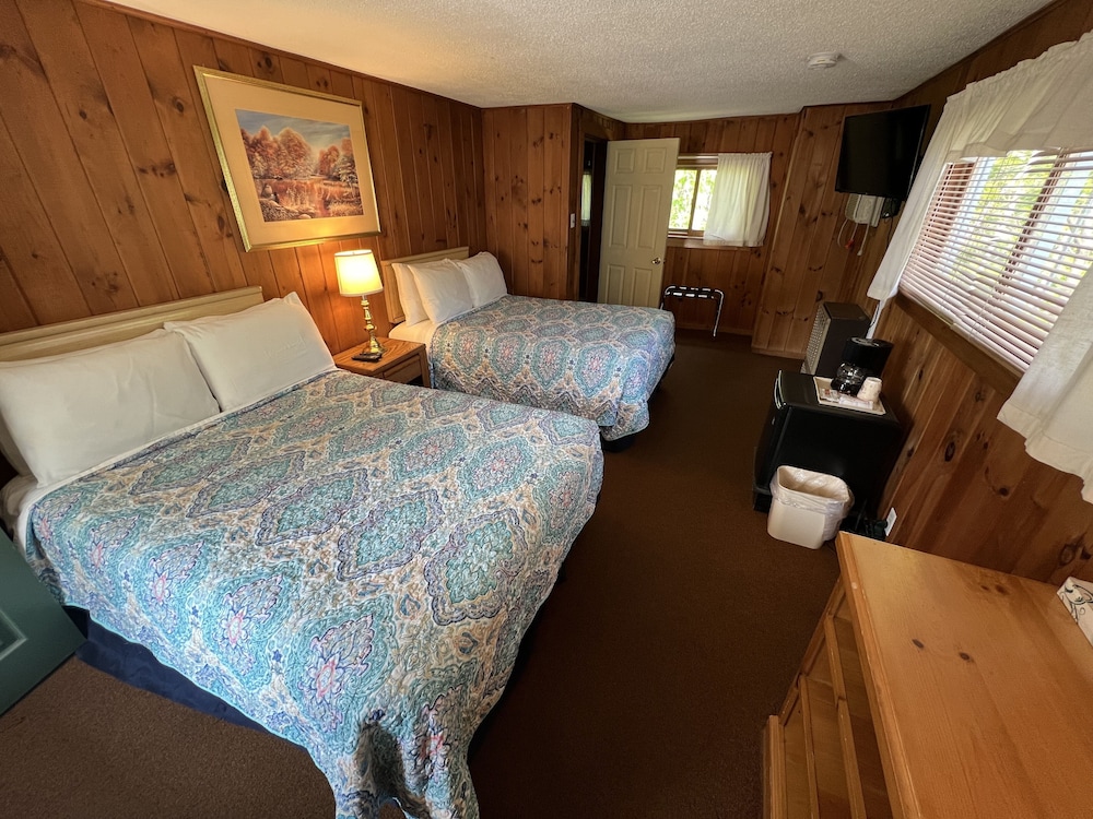 School House Inn 6/28