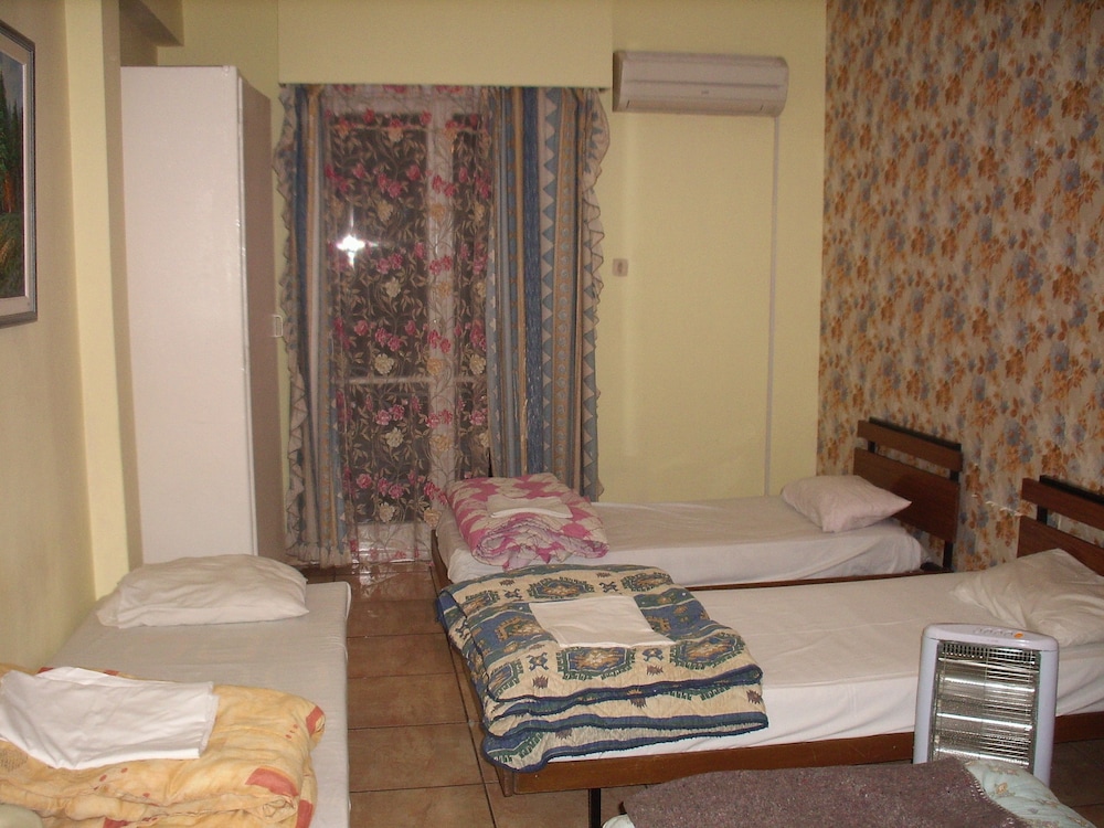 Athens House 20/49