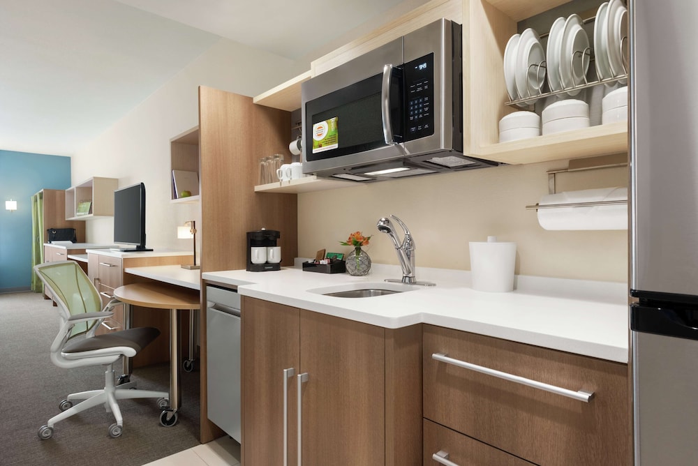 Home2 Suites By Hilton Overland Park Ks 33/35