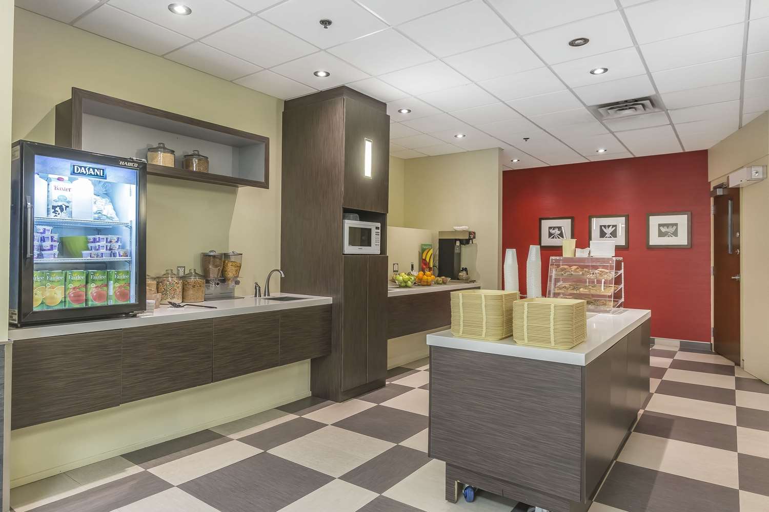 Quality Hotel & Conference Centre Campbellton 3/13