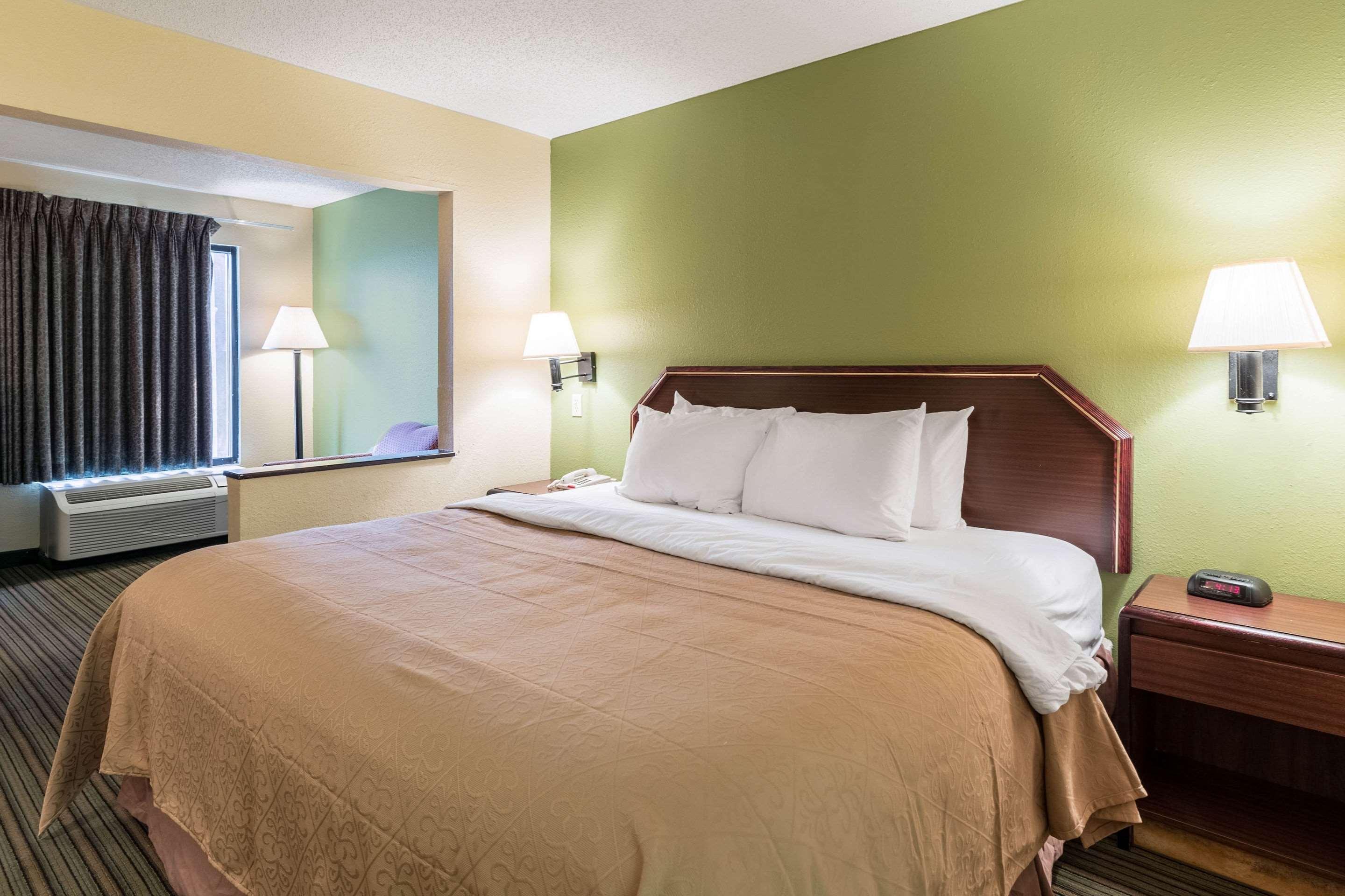 Room, Double Bed