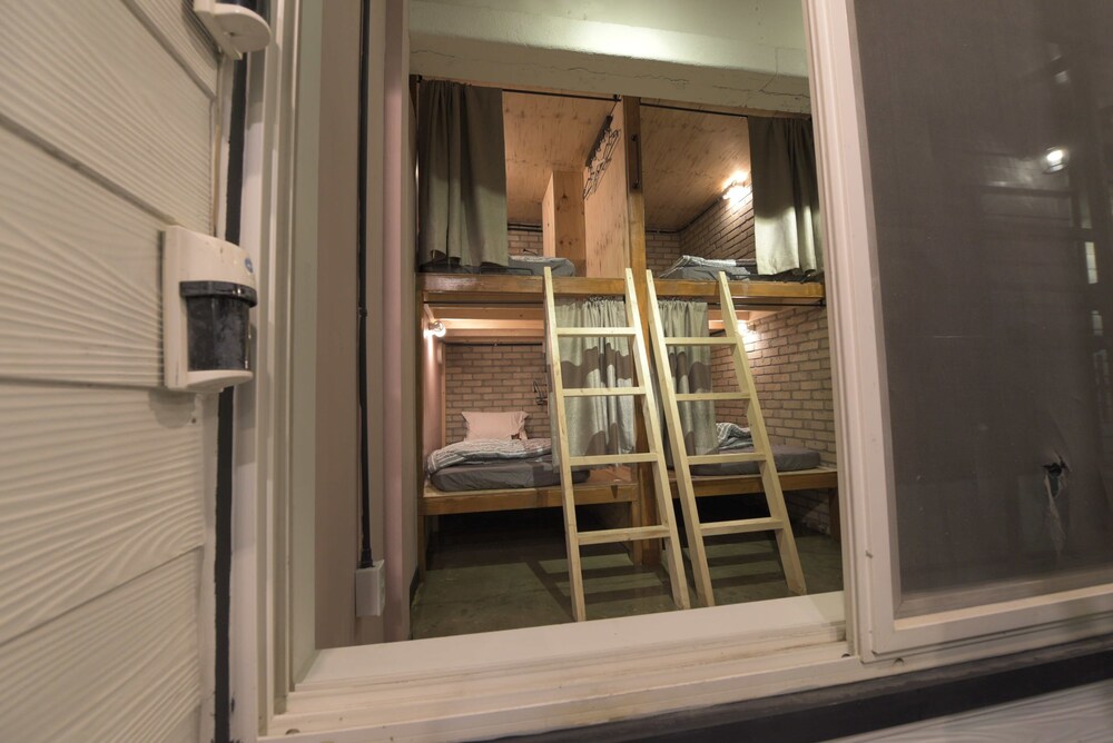 Inno Hostel &amp; Pub Lounge Hongdae 30/65