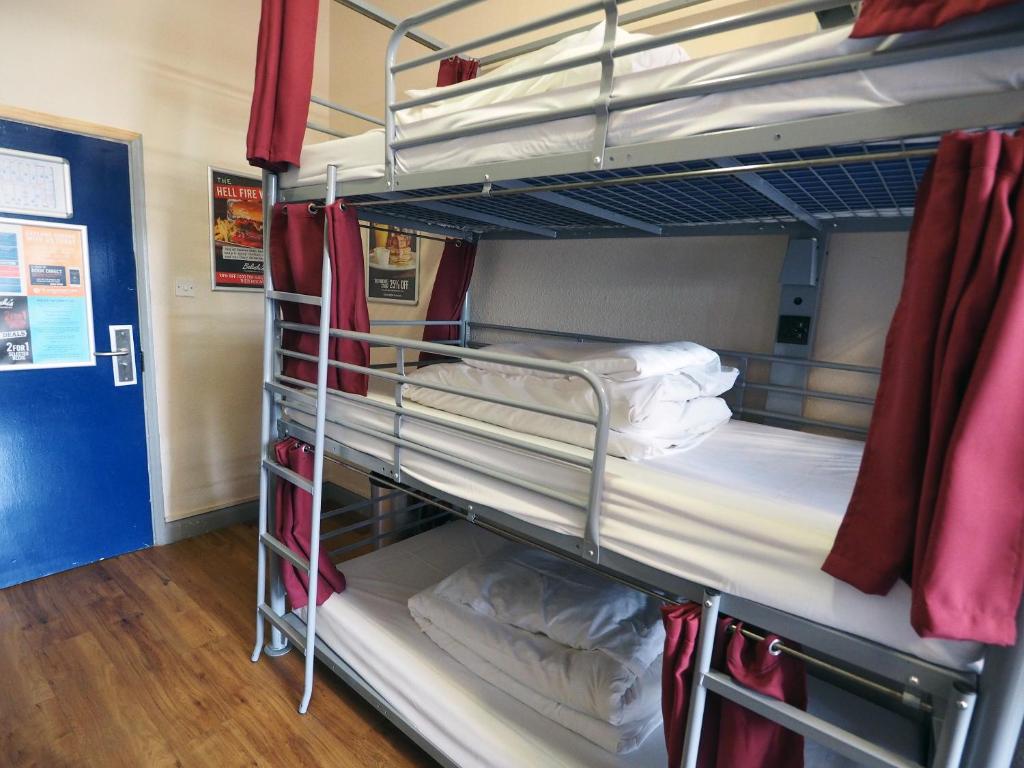 Female Dorm, External Bathroom
