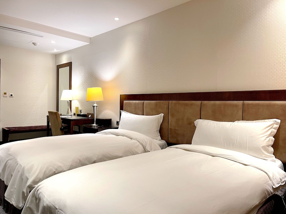 Hd Palace Hotel 11/50