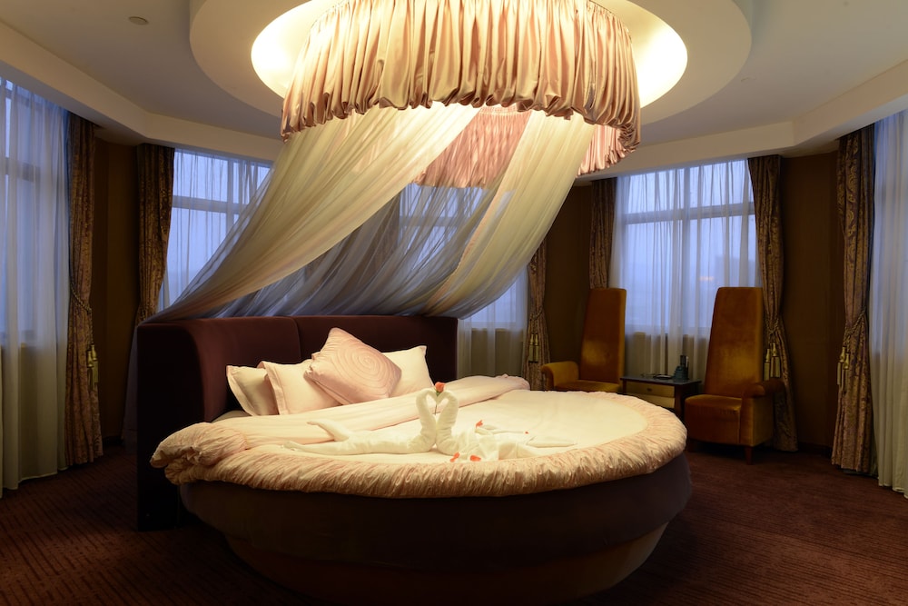 Country Garden Phoenix Hotel Changsha 6/25