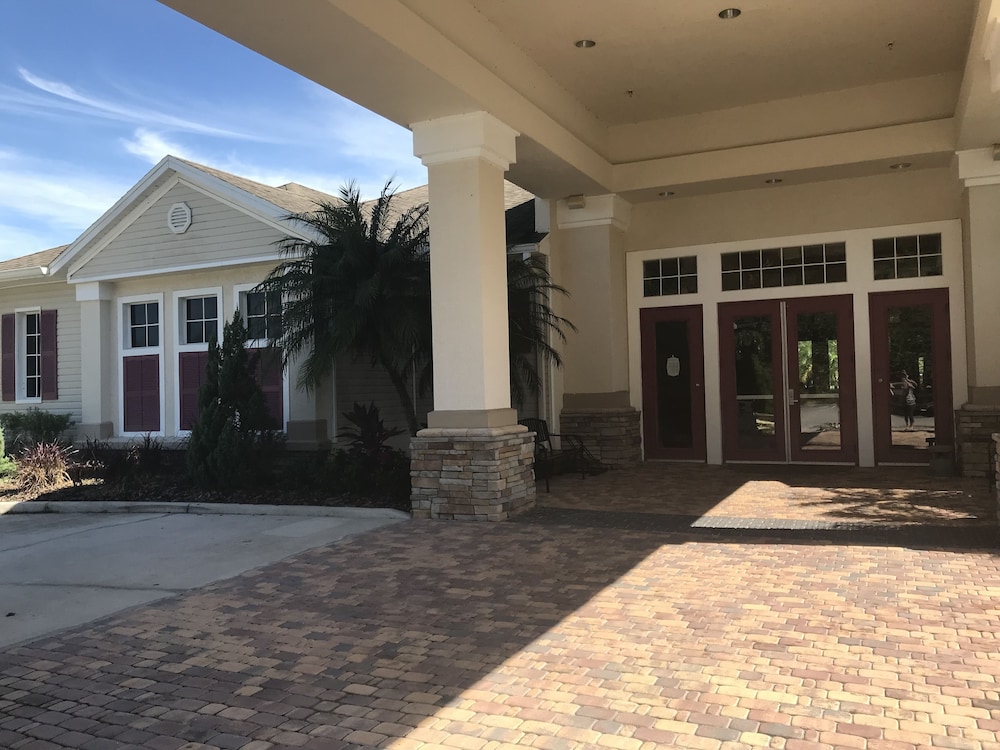 Freedom FL Condos of Kissimmee 32/43