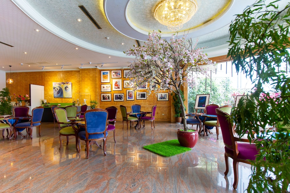 Fu Hsiang Hotel 55/68