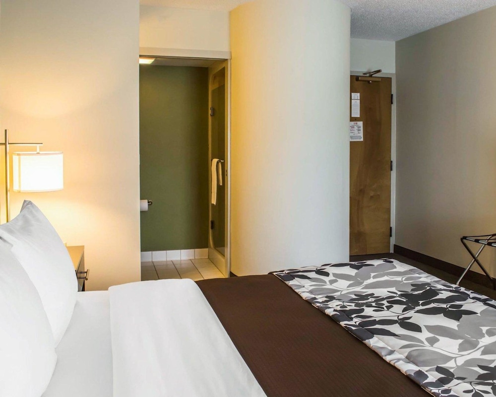 Sleep Inn Staunton 12/35