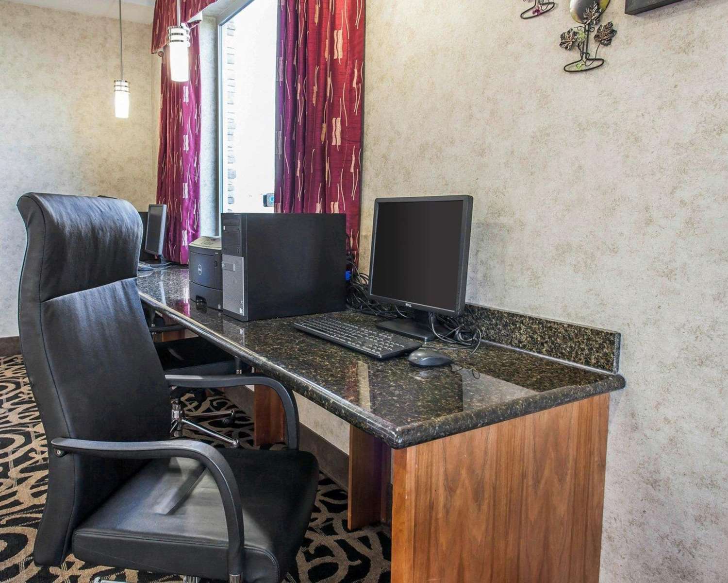 Comfort Suites Wenatchee Leavenworth 17/22