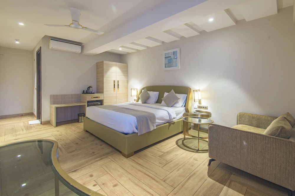 The Fern Residency, Calangute, Goa 25/60