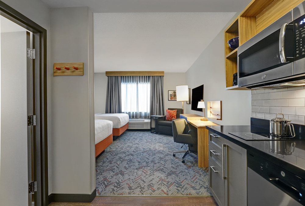 Candlewood Suites Kingston West 36/62
