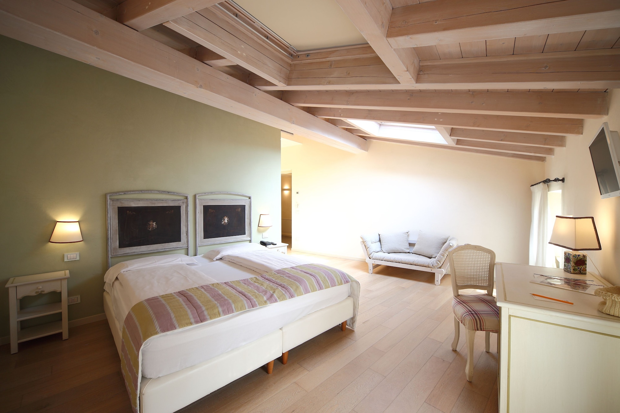 غرفة سوبيريور بسرير مزدوج، Hotel Villa Moron 2/9