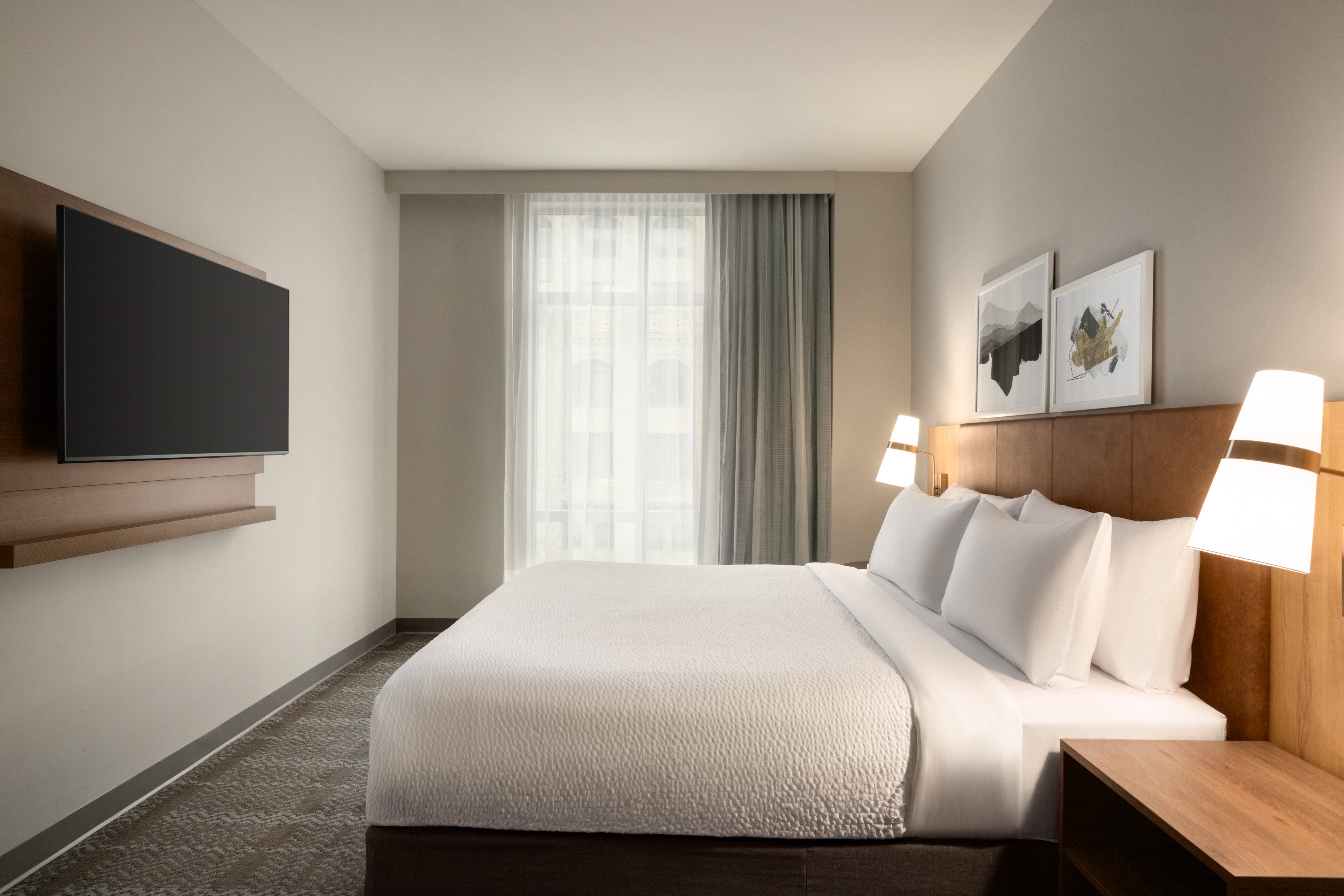 Staybridge Suites Houston Downtown by IHG 16/50