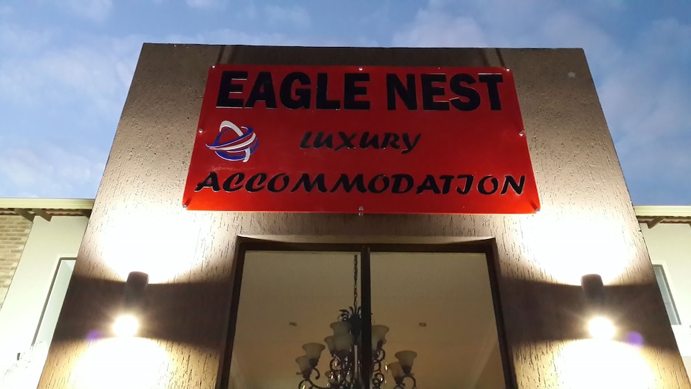 Eagle Nest Luxury Accommodation 5/37