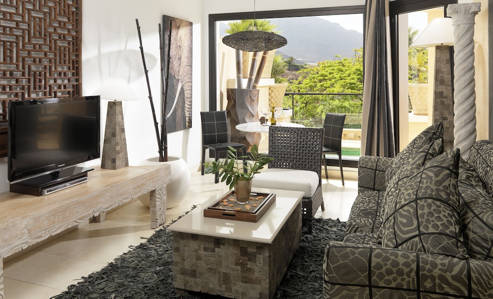 Royal Garden Villas & Spa 11/80