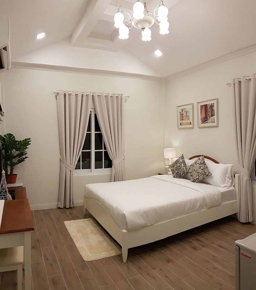 Vanida Antique Home 13/27