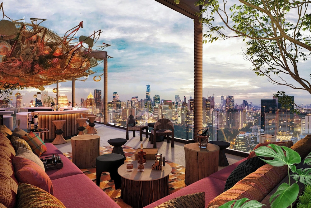 Moxy Bangkok Ratchaprasong 31/50