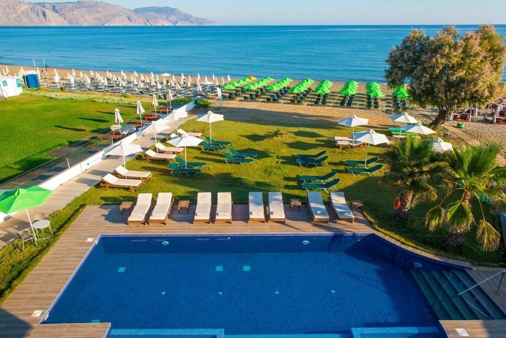 Cretan Beach Resort Hotel 51/57