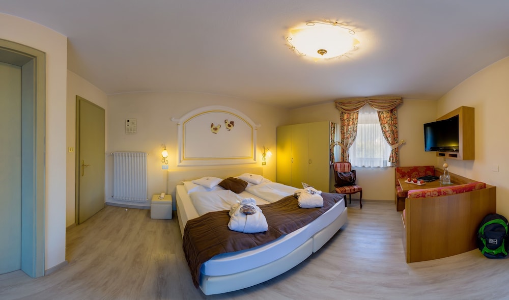 Mountain Spa Resort Albion 48/73