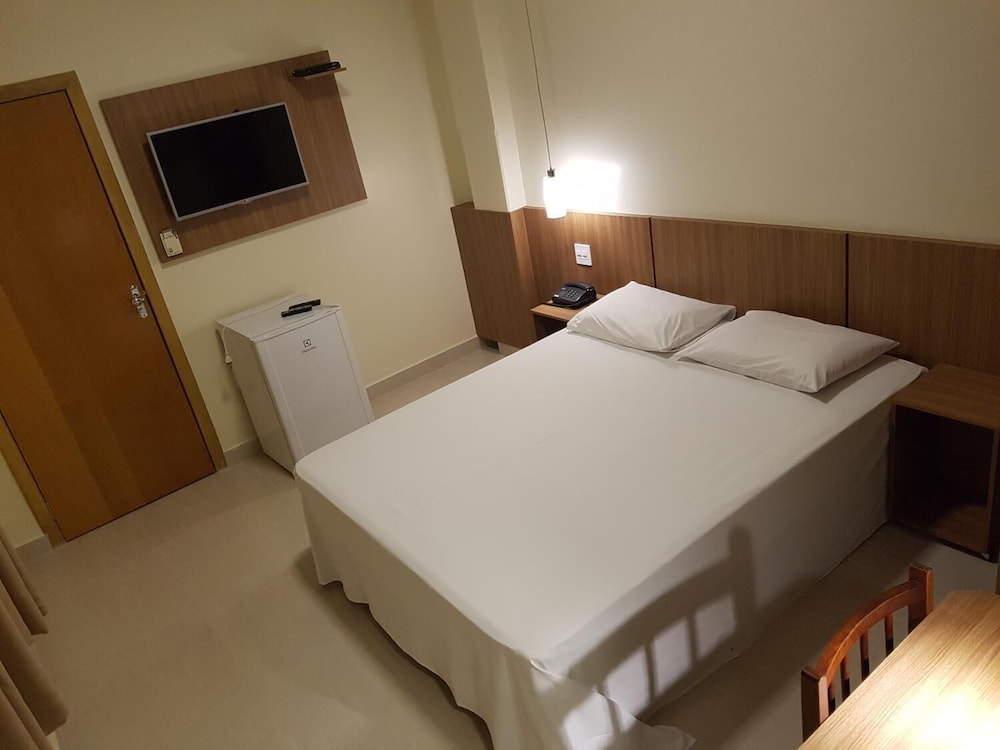 Oft Place Hotel 3/17