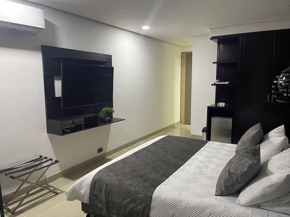 Hotel Merlott 70 53/63