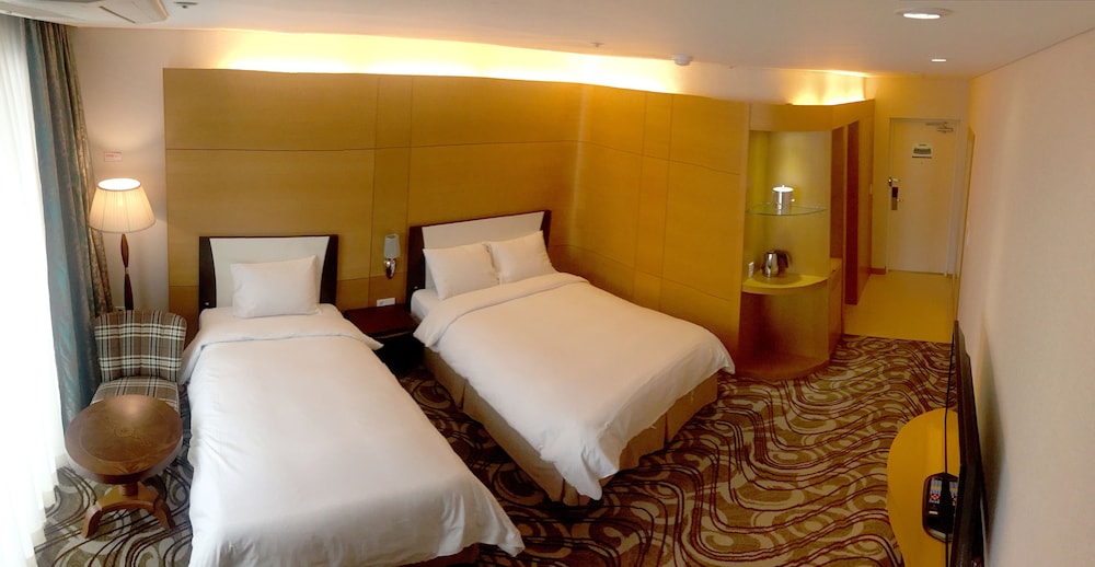Sunvalley Hotel 28/63