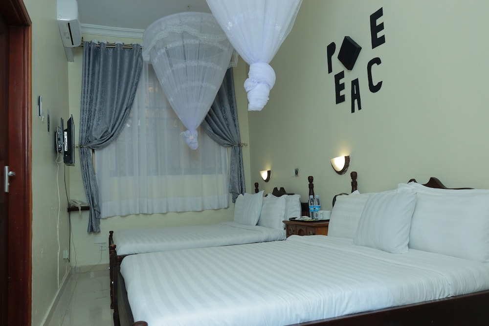 Mowicribs Hotel & Spa 16/50