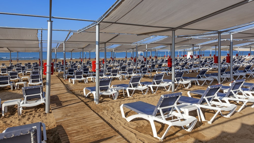 Glamour Resort Spa 45/70
