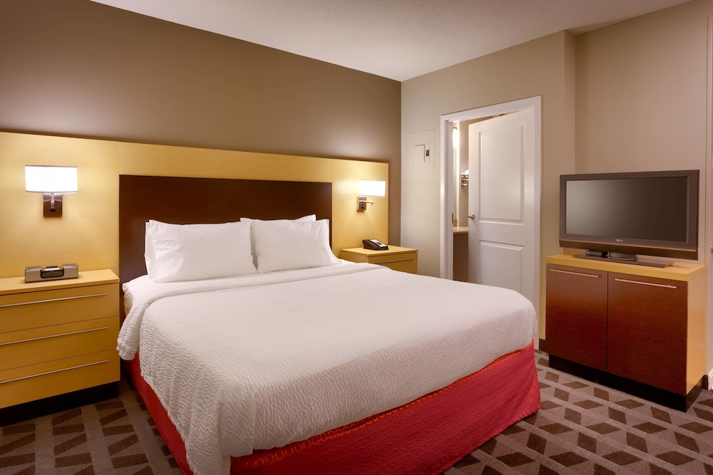 TownePlace Suites by Marriott Omaha West 10/34