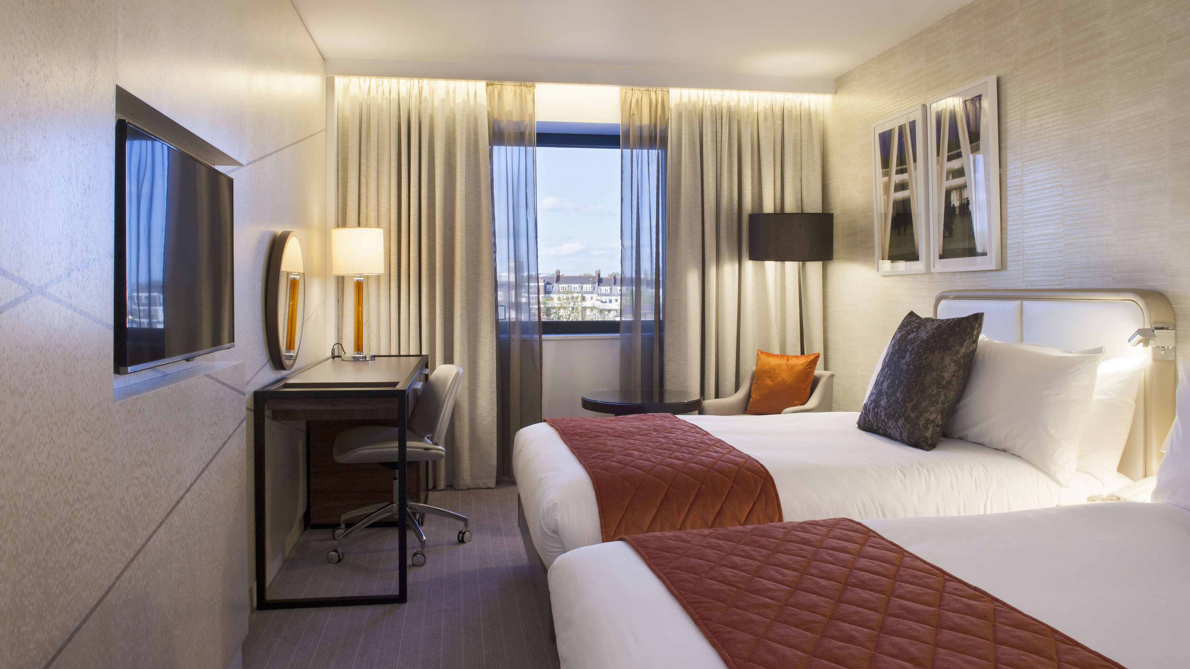 غرفة بسريرين مزدوجين، Crowne Plaza London - Kings Cross 2/7
