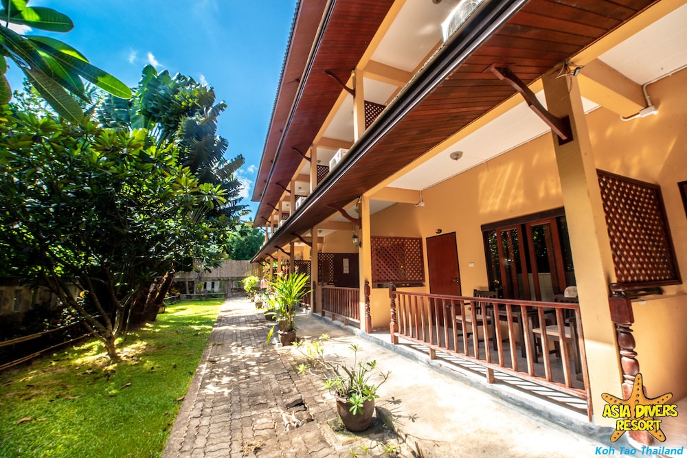 Asia Resort Koh Tao 8/62