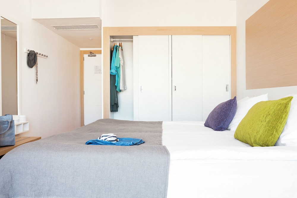 Sunprime Waterfront - Adults Only 9/36