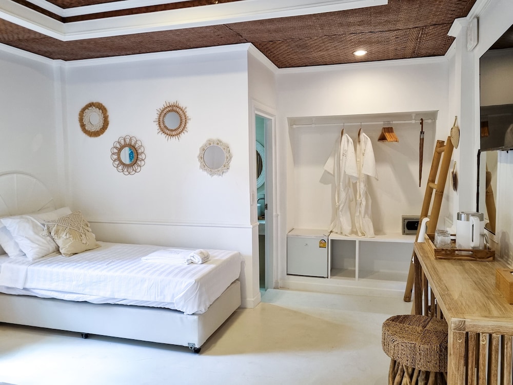 Elephant Beach Club & Resort Samui 21/50